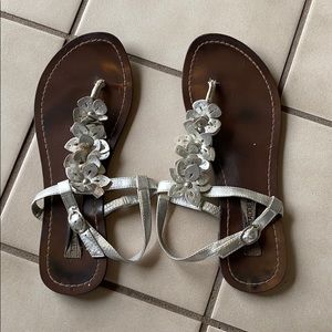 Steve Madden silver sandals size 6